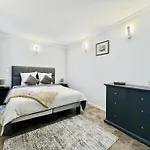 Luxury Saint-honore - Rentaway Lejlighed